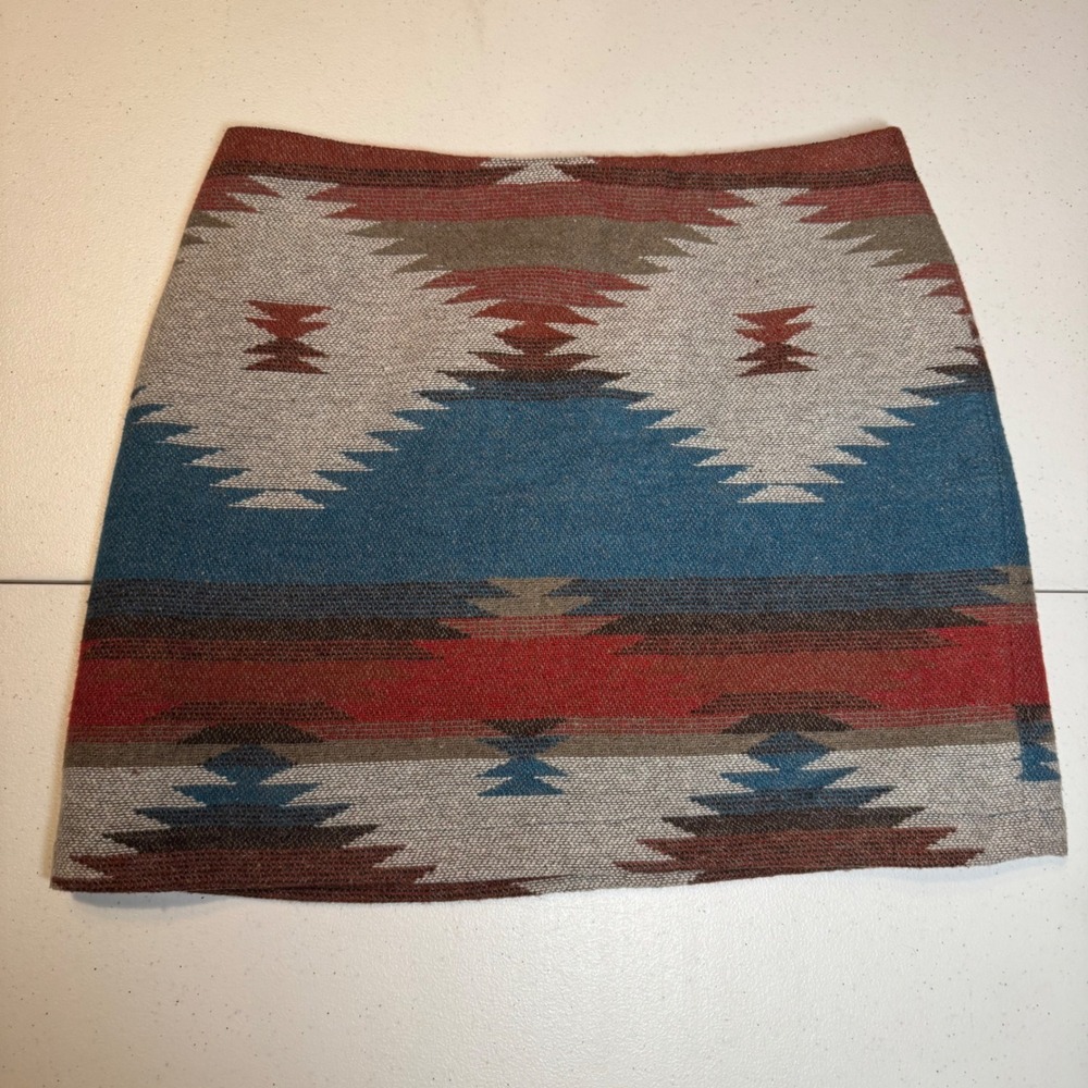 Wool Blend 2010's American Eagle AEO Southwest Academia Geometric‎ Skirt Size 2